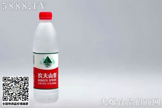 1997年,鐘睒睒成立了新的品牌農夫山泉。 1997年,鐘睒睒成立了新的品牌農夫山泉。